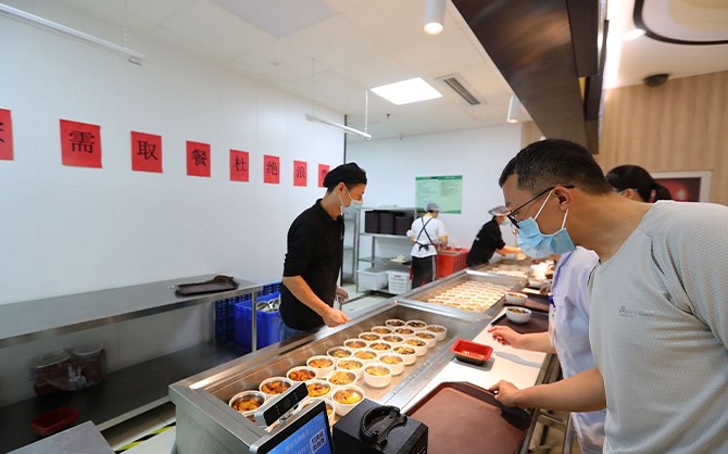 福州企業(yè)內(nèi)部員工食堂圖片