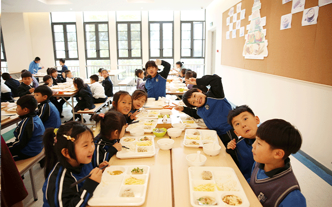 學(xué)校食堂承包哪家更值得信賴